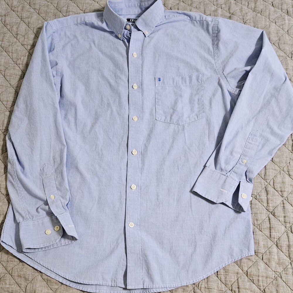 Men's IZOD S blue button front long-sleeve shirt in excellent condition